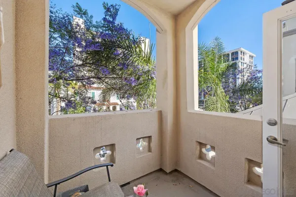 $775,000 | 2400 Fifth Avenue, Unit 222, San Diego, CA 92101