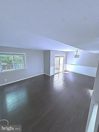 $3,300 | 2103 Glencourse Lane, Reston, VA 20191