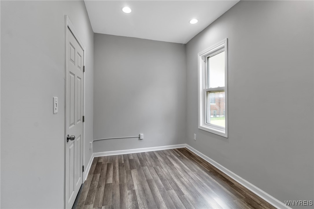 252 James Street Buffalo, NY 14210 - Photo 28 of 38 Upper Unit