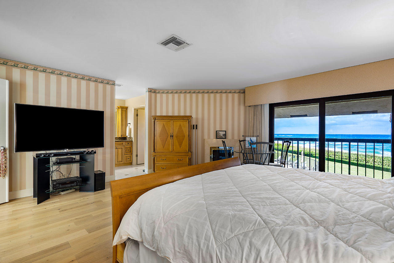 6711 North Ocean Boulevard, Unit 18 Ocean Ridge, FL 33435 - Photo 15 of 34 035-6711NOceanBlvd-OceanRidge-FL-small