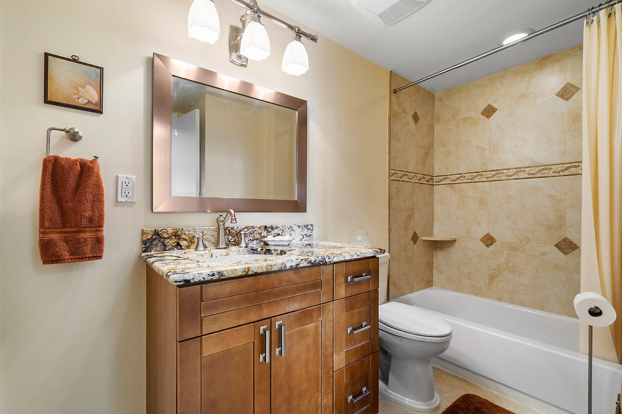6711 North Ocean Boulevard, Unit 18 Ocean Ridge, FL 33435 - Photo 24 of 34 033-6711NOceanBlvd-OceanRidge-FL-small