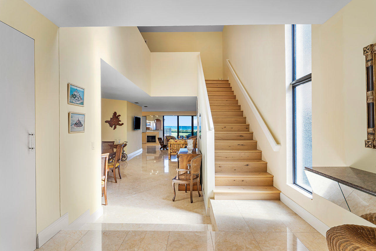 6711 North Ocean Boulevard, Unit 18 Ocean Ridge, FL 33435 - Photo 4 of 34 018-6711NOceanBlvd-OceanRidge-FL-small
