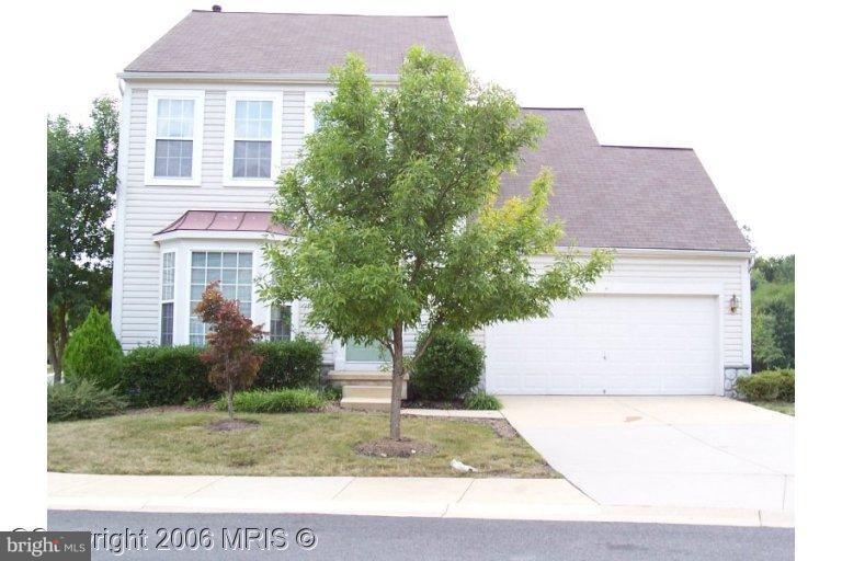 12350 Brown Fox Way Reston, VA 20191 - Photo 13 of 13 Exterior (Front)