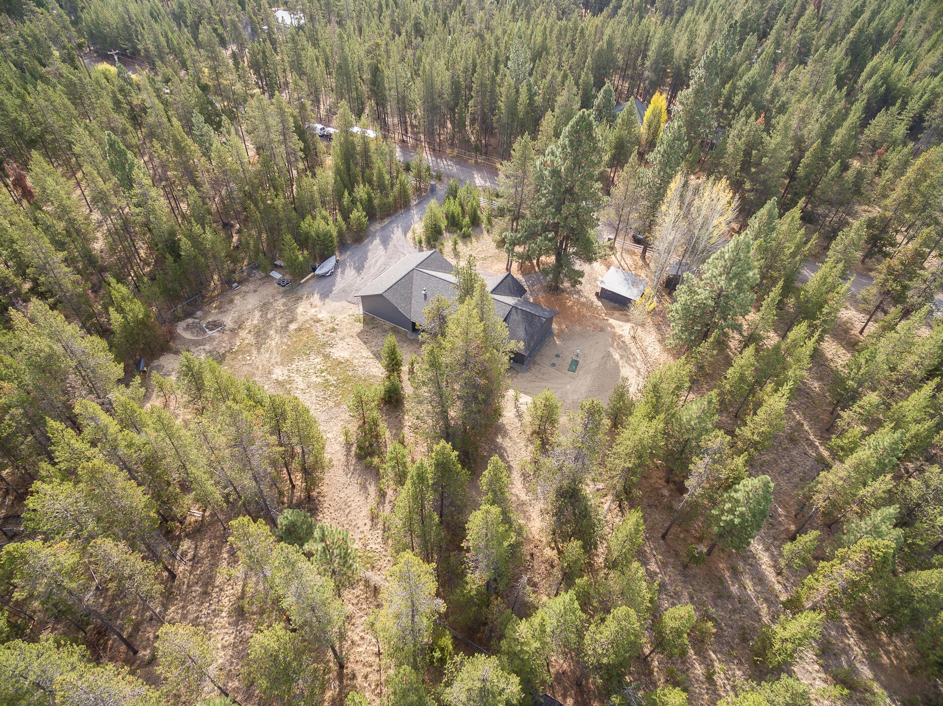17032 Merced Road Bend, OR 97707 - Photo 35 of 36 36Overview good