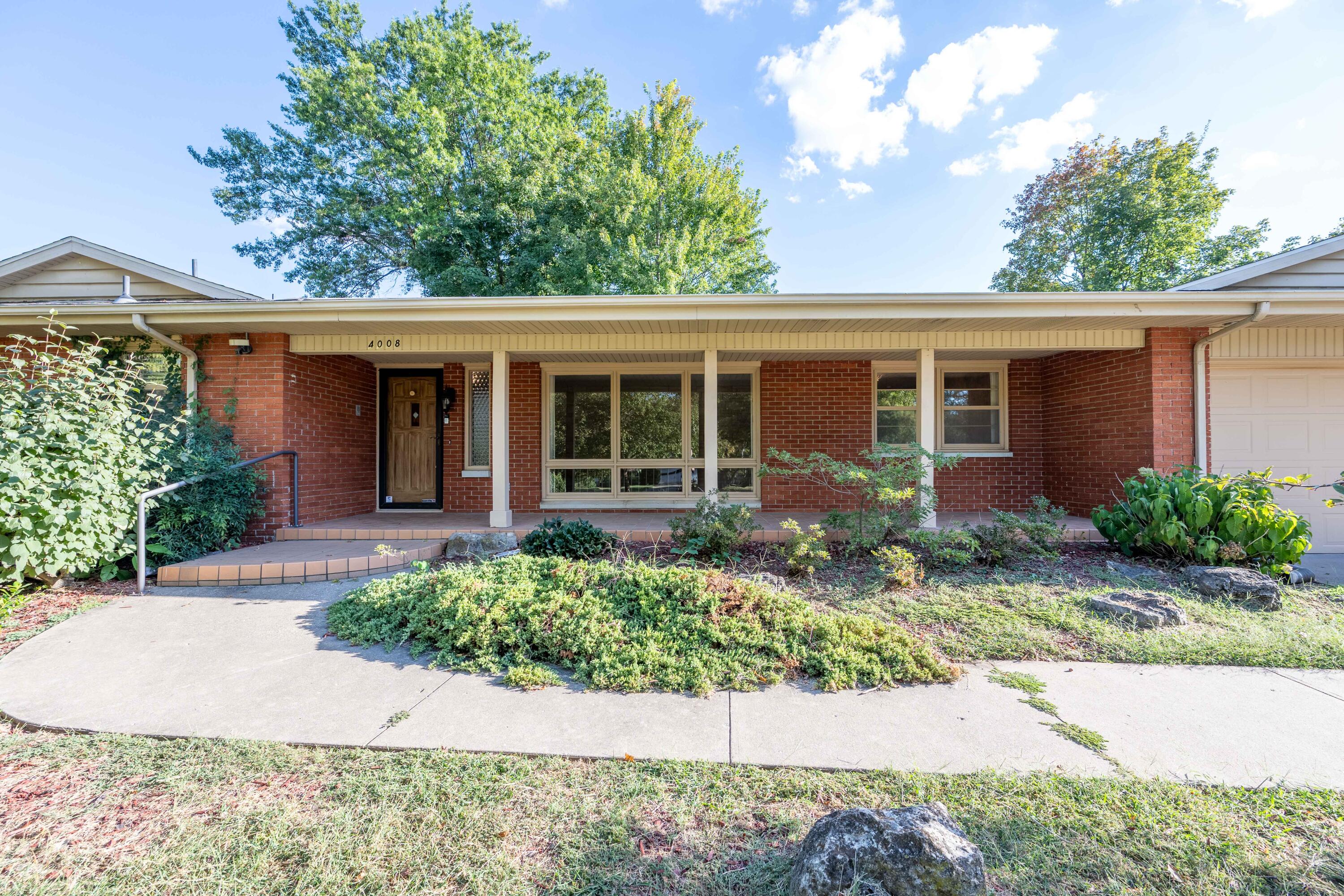 4008 West Grimes Street Springfield, MO 65802 - Photo 5 of 64 4008 W. Grimes, Spfd, MO-5