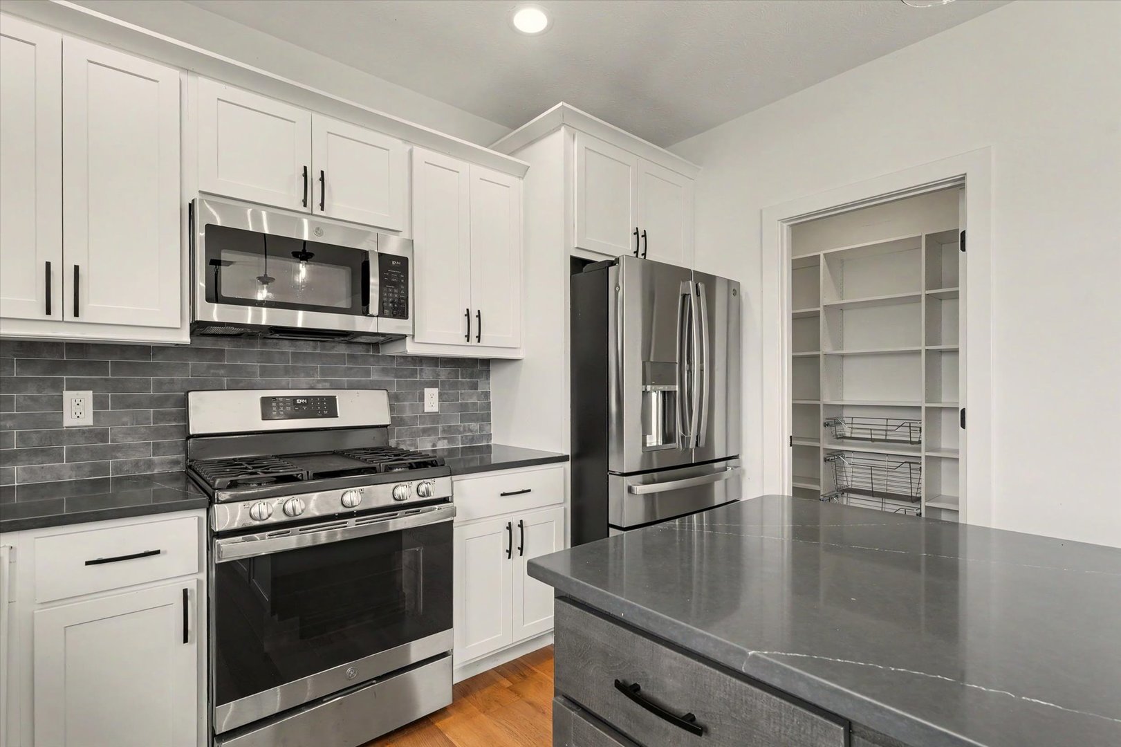 301 Sutton Street Savoy, IL 61874 - Photo 22 of 68