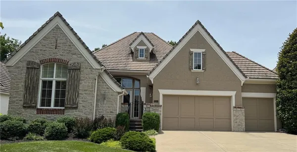 $989,000 | 15212 Fontana Street, Overland Park, KS 66224