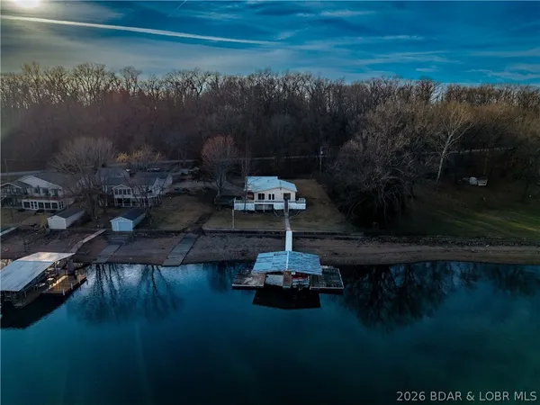 $425,000 | 994 Timber Ridge Road, Sunrise Beach, MO 65079