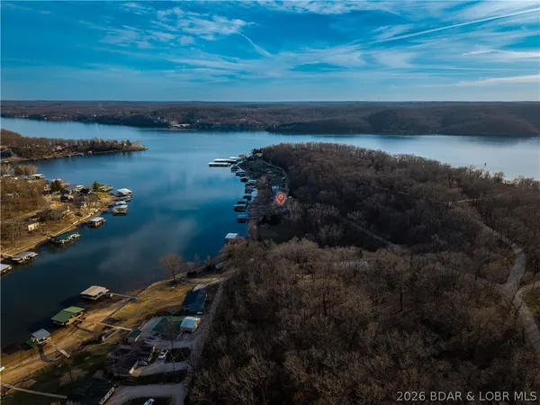 $425,000 | 994 Timber Ridge Road, Sunrise Beach, MO 65079