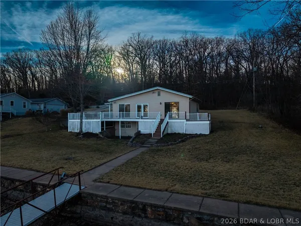 $425,000 | 994 Timber Ridge Road, Sunrise Beach, MO 65079