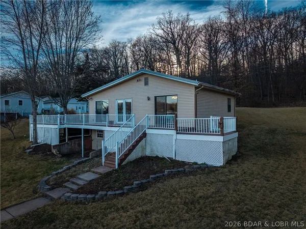 $425,000 | 994 Timber Ridge Road, Sunrise Beach, MO 65079