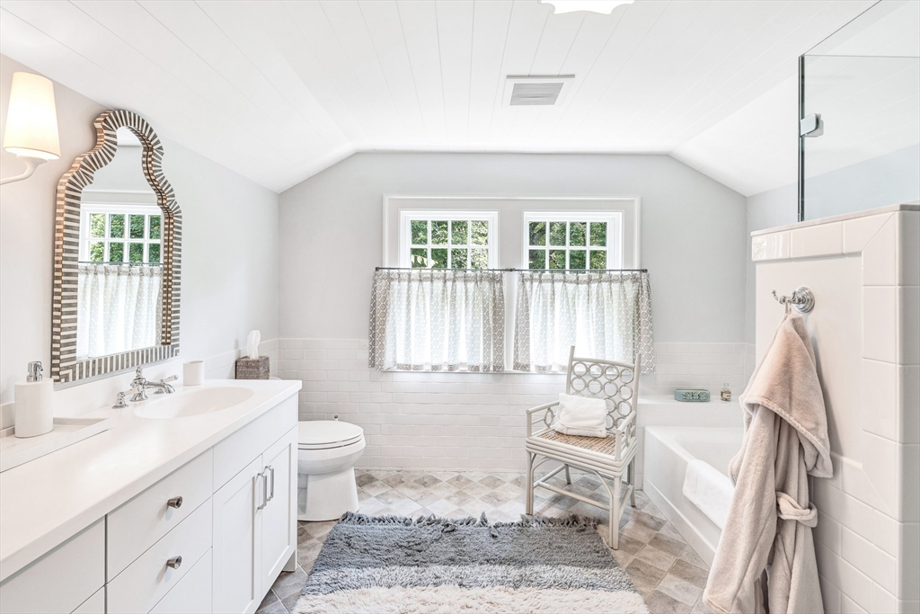 10 River Road Cohasset, MA 02025 - Photo 21 of 35 a living room with furniture and a window