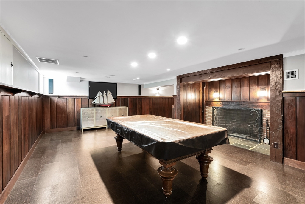 10 River Road Cohasset, MA 02025 - Photo 30 of 35 a large kitchen with a table and chairs