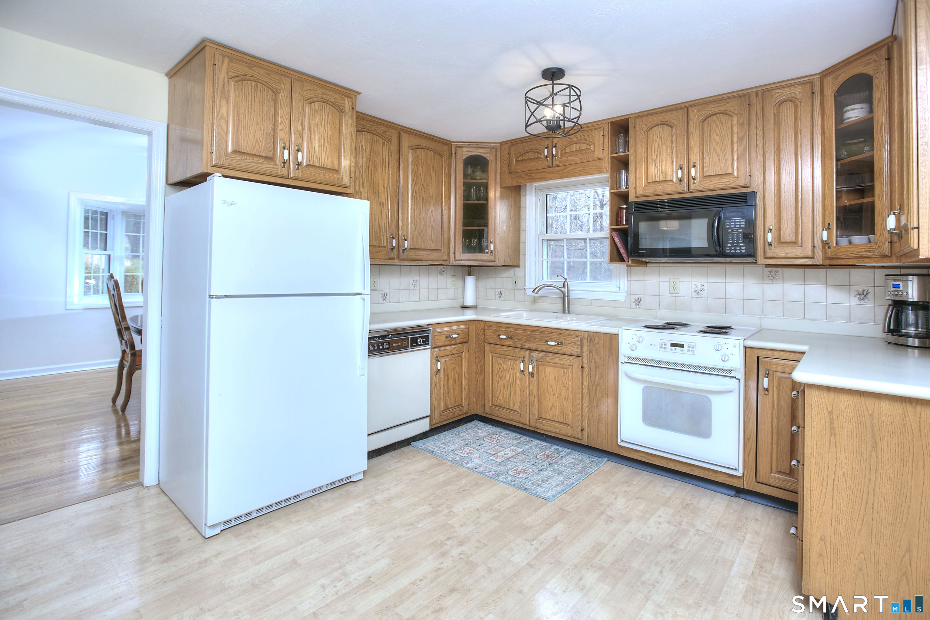 42 Scodon Drive Ridgefield, CT 06877 - Photo 13 of 35