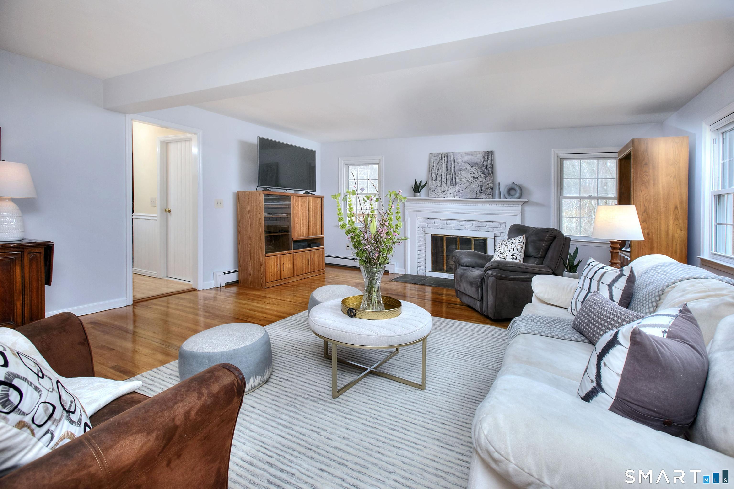 42 Scodon Drive Ridgefield, CT 06877 - Photo 8 of 35