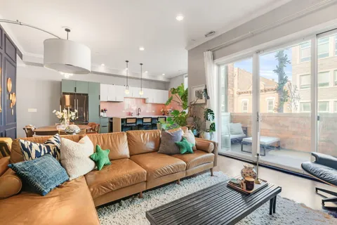 $765,000 | 1555 North Wood Street, Unit 203, Chicago, IL 60622