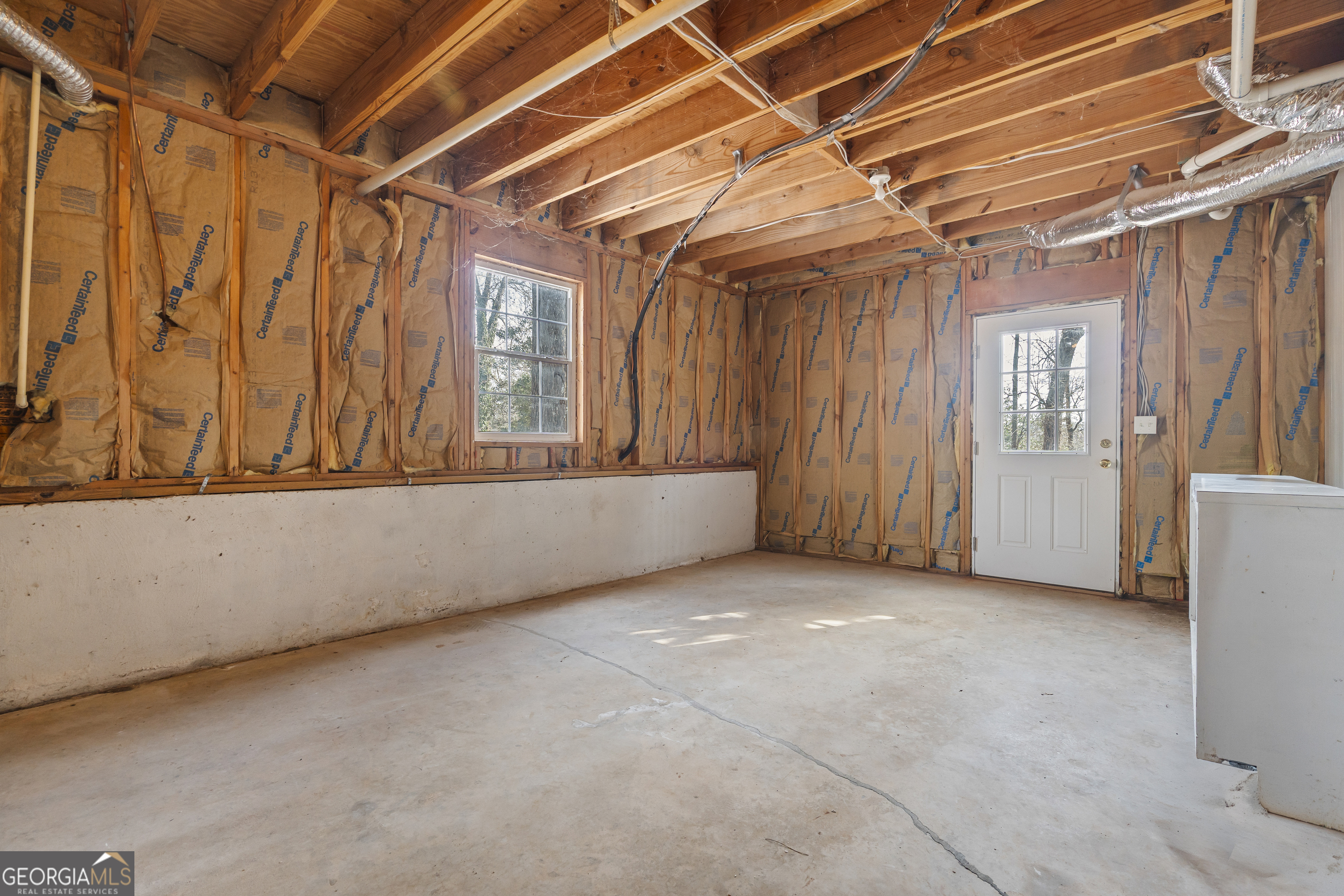 210 Blue Ridge Avenue Demorest, GA 30535 - Photo 45 of 74 a view of an empty room