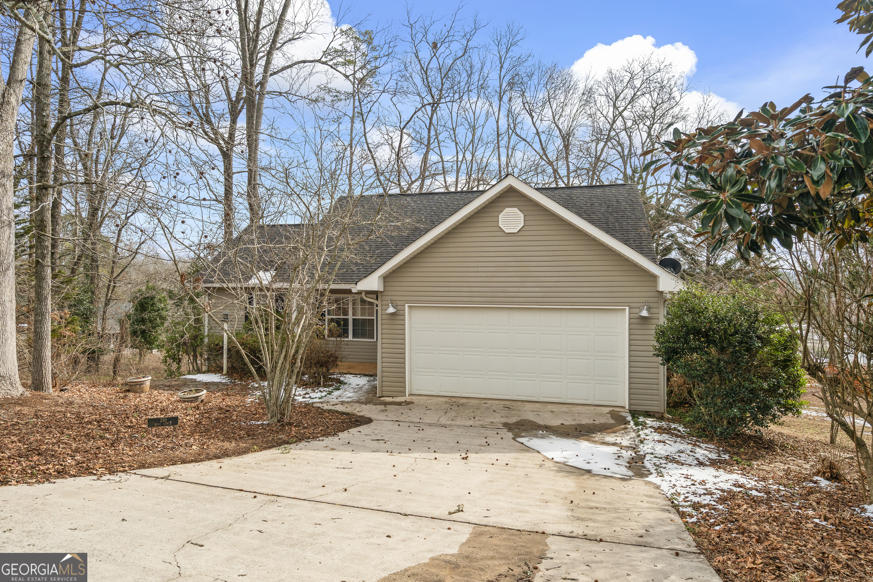 210 Blue Ridge Avenue Demorest, GA 30535 - Photo 56 of 74 a front view of house with yard