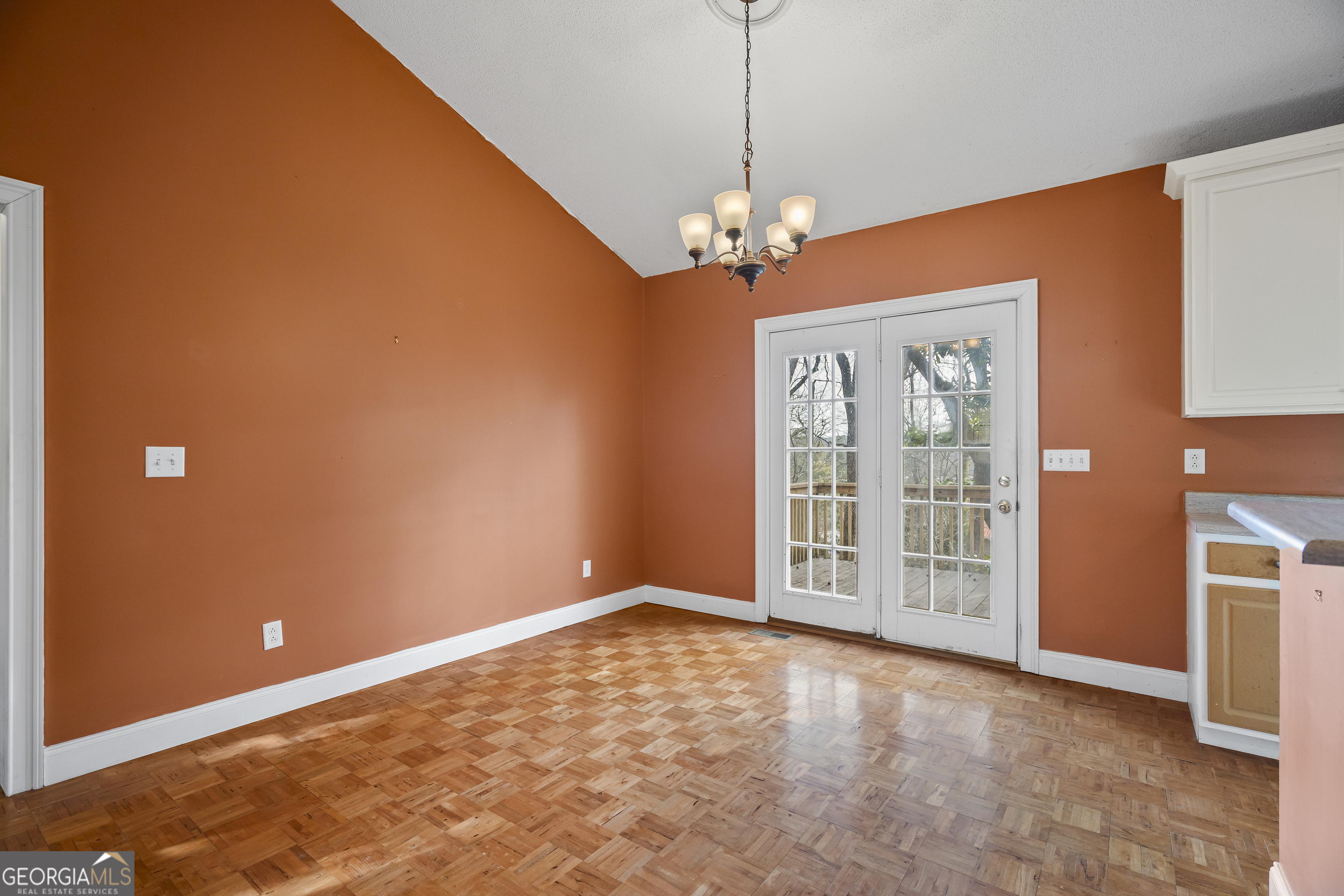 210 Blue Ridge Avenue Demorest, GA 30535 - Photo 8 of 74