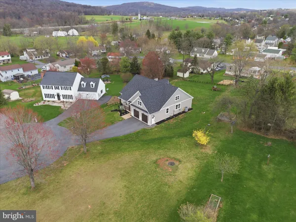 $699,900 | 101 Ackley Circle, Lititz, PA 17543