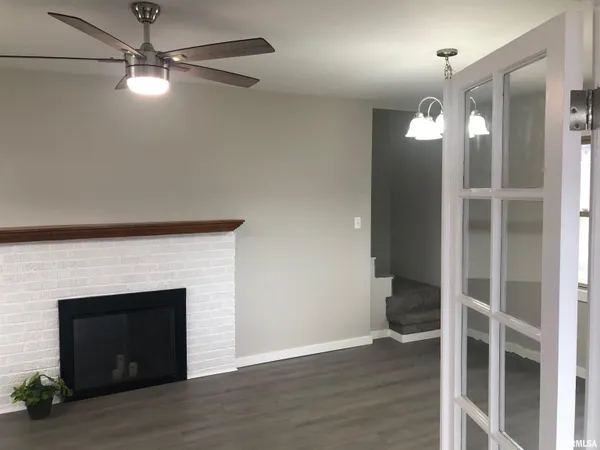 $189,900 | 15045 North River Beach Drive, Chillicothe, IL 61523