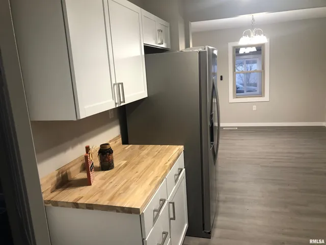 $189,900 | 15045 North River Beach Drive, Chillicothe, IL 61523