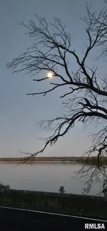 $189,900 | 15045 North River Beach Drive, Chillicothe, IL 61523