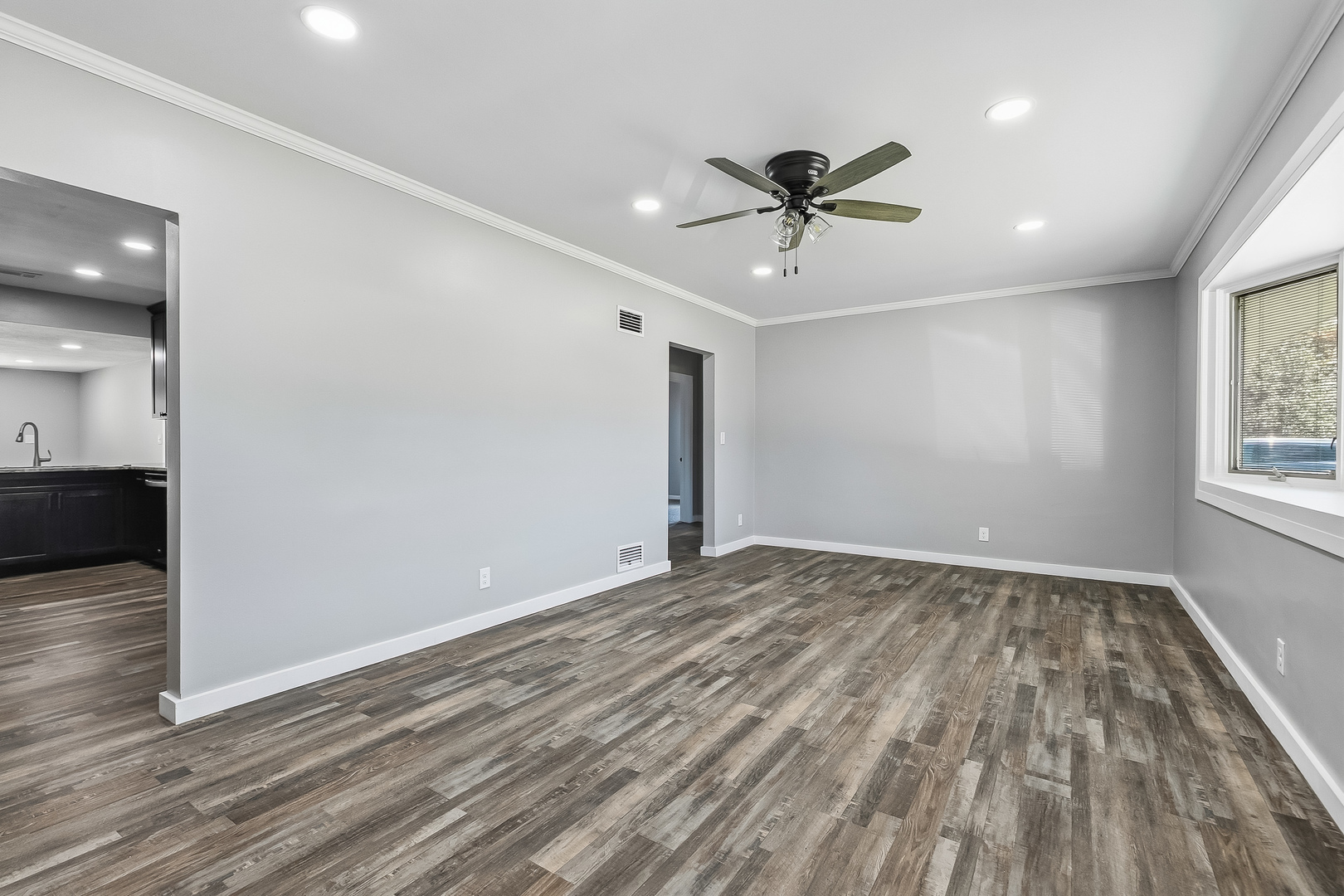 2908 26th Street Moline, IL 61265 - Photo 9 of 39