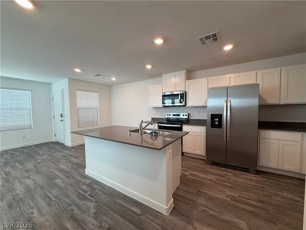 $1,900 | 925 Violet Heron Street, Henderson, NV 89011