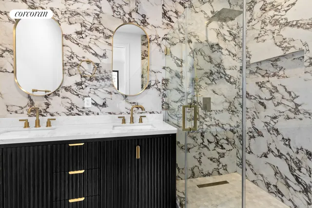 $1,895,000 | 16 Goodwin Place | Bushwick