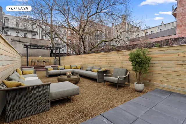$1,895,000 | 16 Goodwin Place | Bushwick