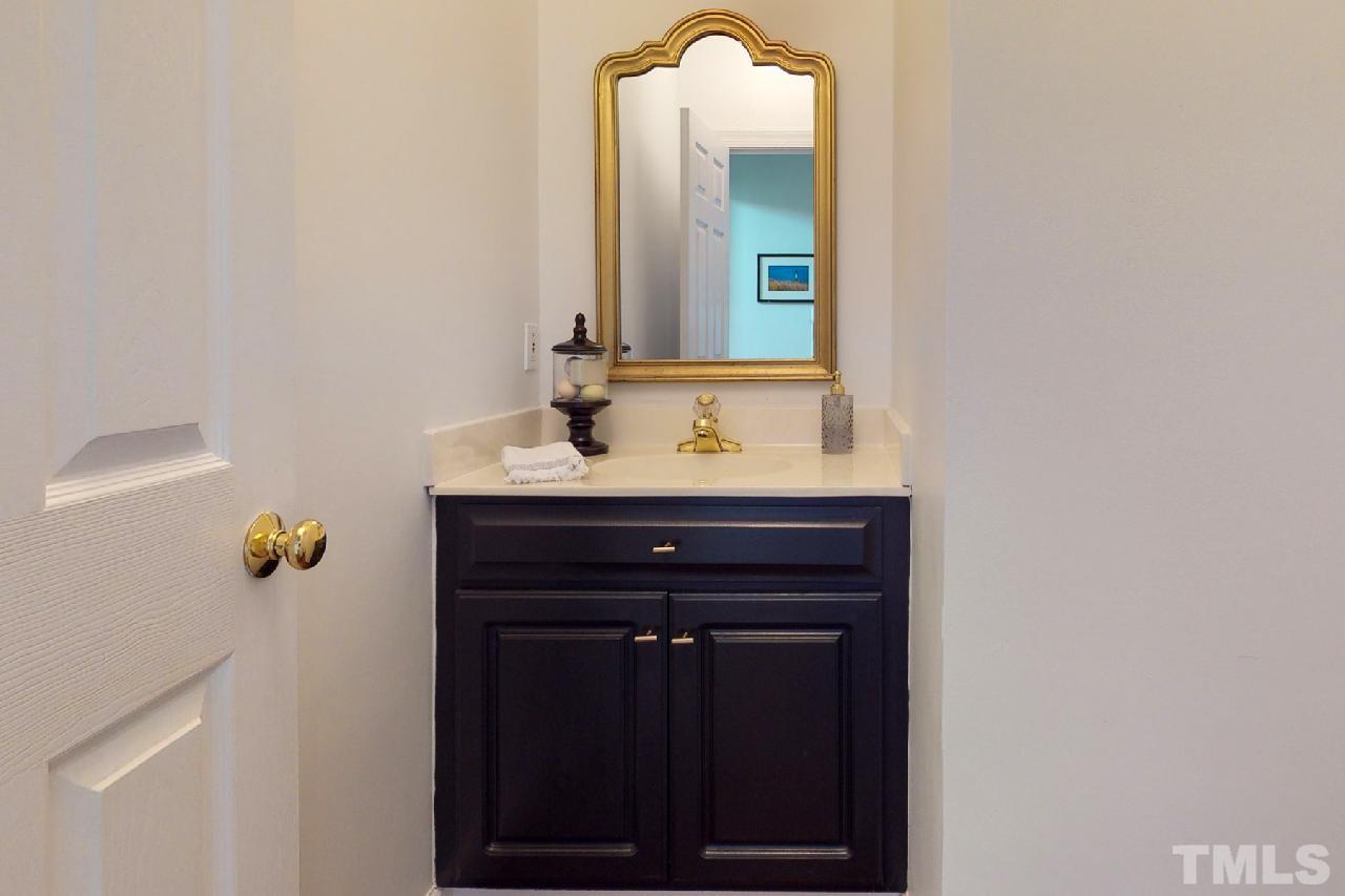8705 Aldersgate Way Raleigh, NC 27615 - Photo 20 of 29