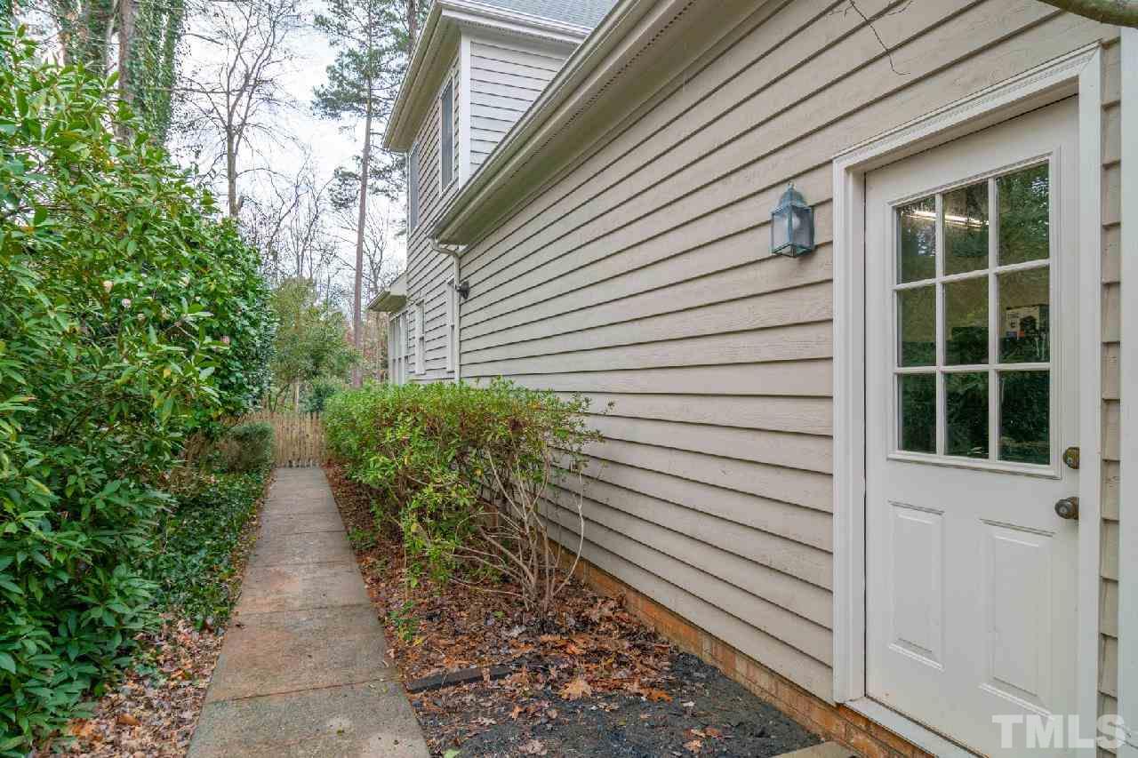 8705 Aldersgate Way Raleigh, NC 27615 - Photo 28 of 29