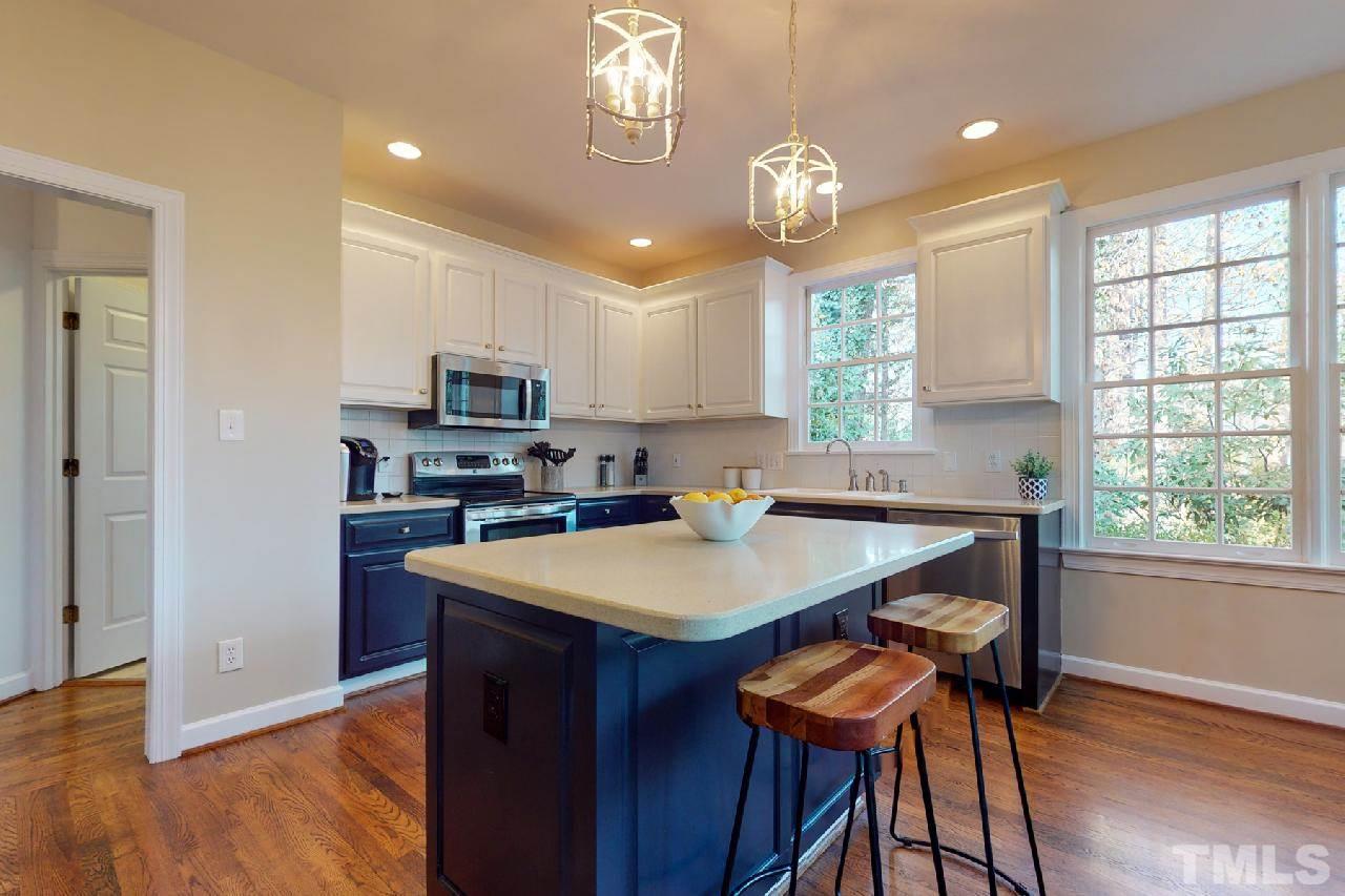 8705 Aldersgate Way Raleigh, NC 27615 - Photo 4 of 29