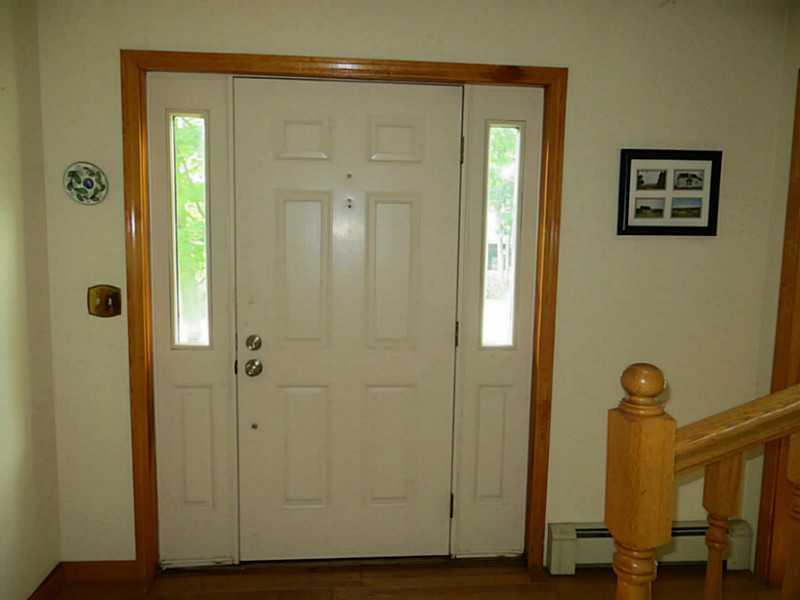 15 Silver Ridge Road Bangor, ME 04401 - Photo 12 of 32 Hallway. The hallway has a cathedral...