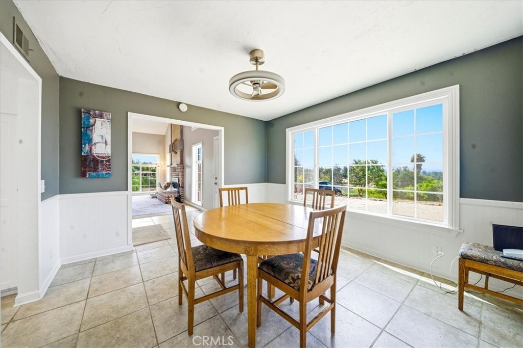 1152 Big Oak Ranch Road Fallbrook, CA 92028 - Photo 6 of 42