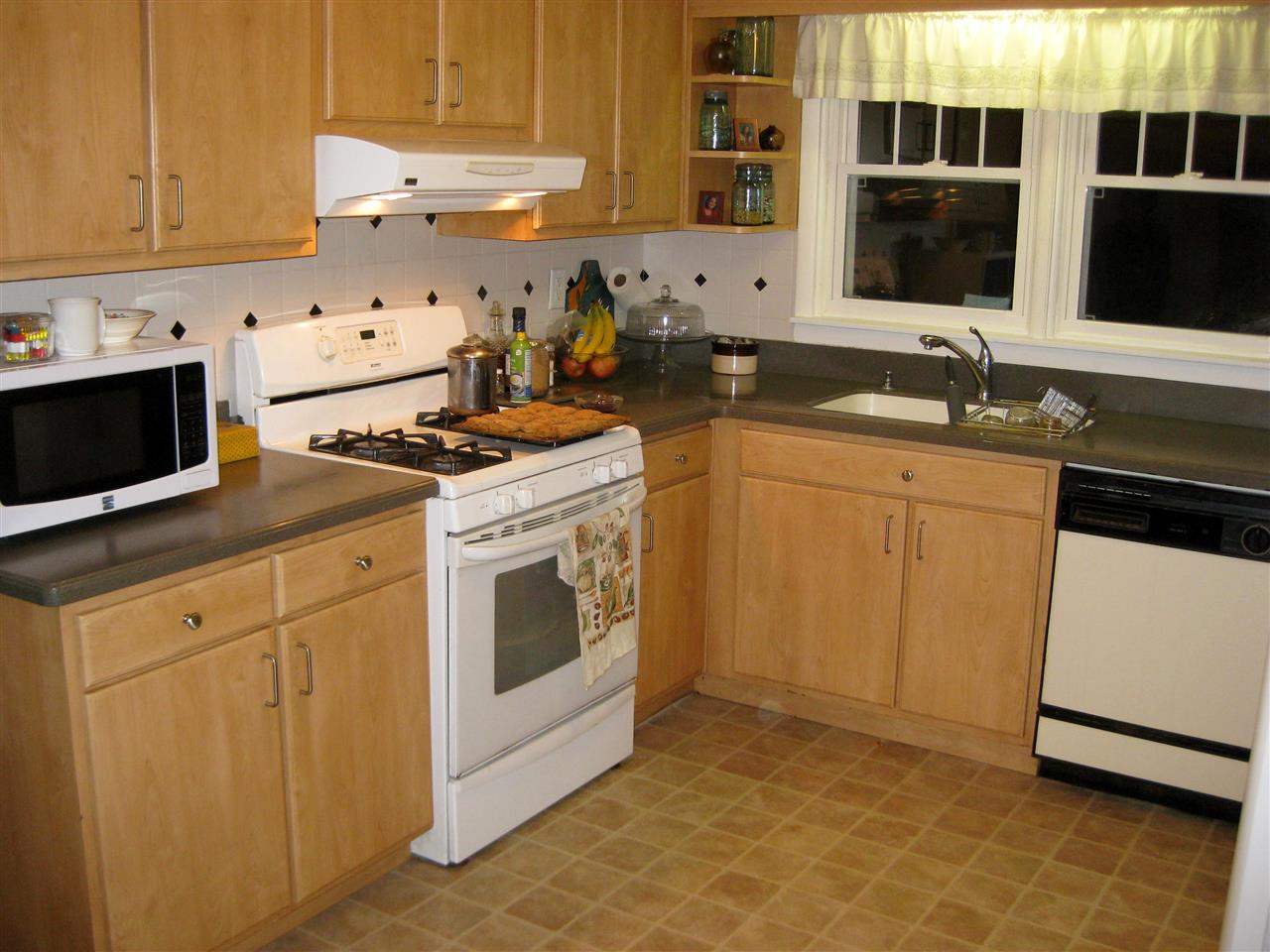 1510 West Arlington Road Bloomington, IN 47404 - Photo 9 of 18 Gallery Image 9