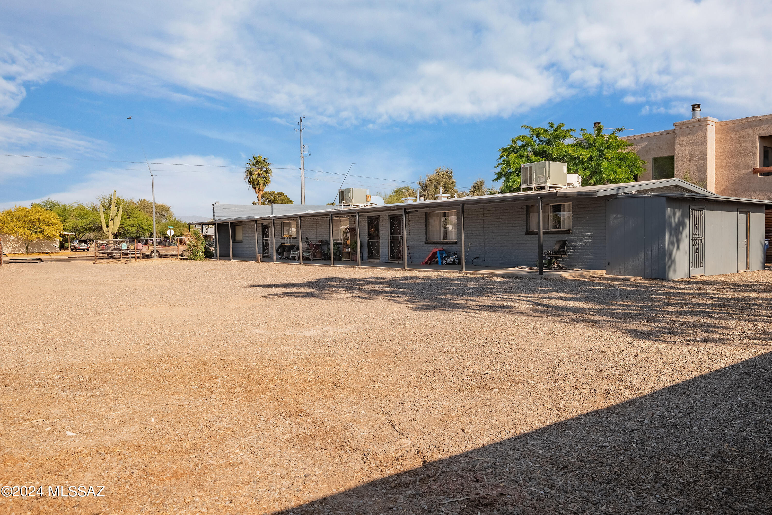 2005 North Swan Road Tucson, AZ 85712 - Photo 24 of 30 Gallery Image 24