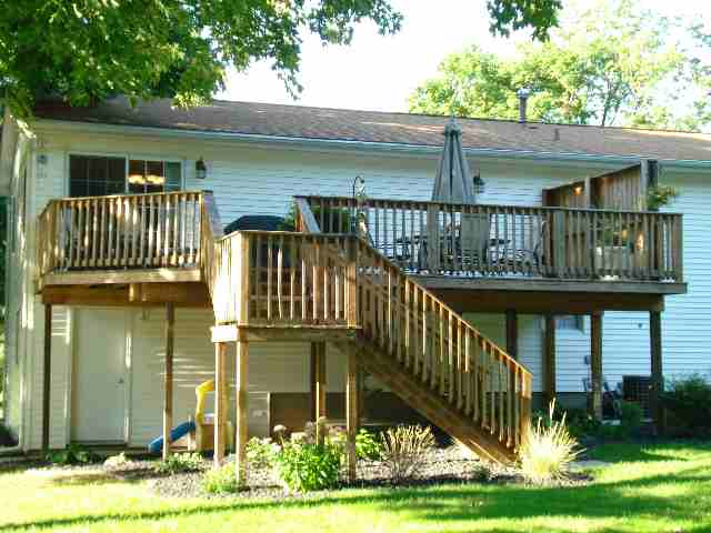 208 East Bittersweet Road Washington, IL 61571 - Photo 2 of 9 Gallery Image 2