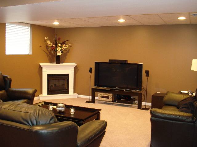 208 East Bittersweet Road Washington, IL 61571 - Photo 4 of 9 Gallery Image 4