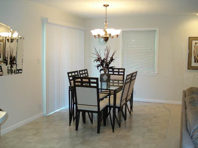 208 East Bittersweet Road Washington, IL 61571 - Photo 8 of 9 Gallery Image 8