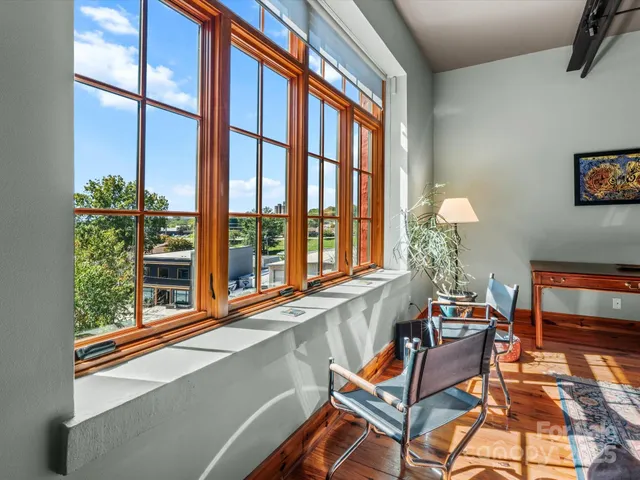 $655,000 | 100 Coxe Avenue, Unit 306, Asheville, NC 28801