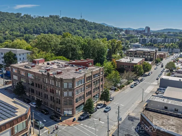 $655,000 | 100 Coxe Avenue, Unit 306, Asheville, NC 28801