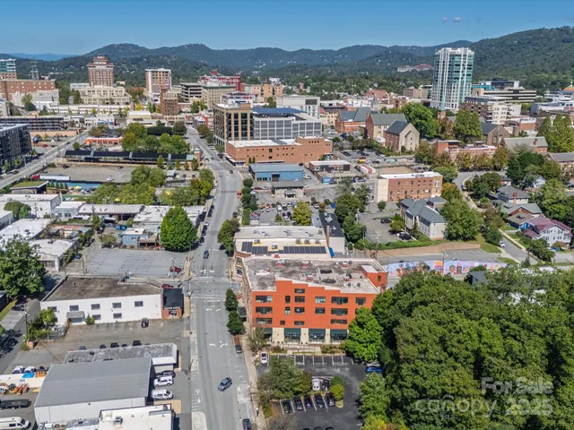 $655,000 | 100 Coxe Avenue, Unit 306, Asheville, NC 28801