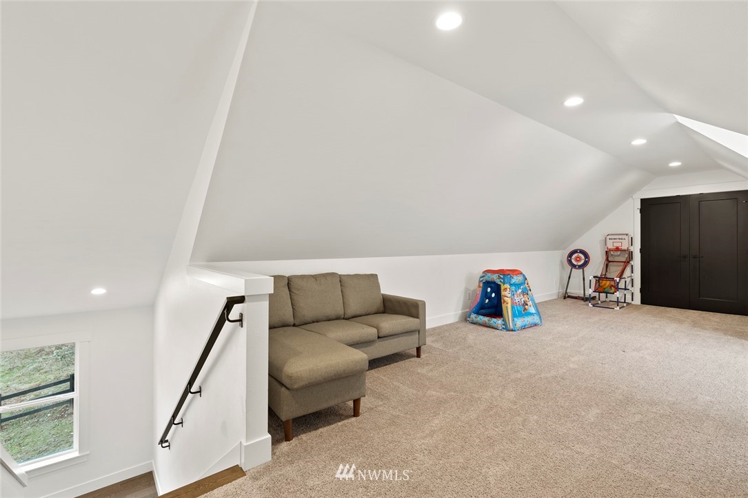 1002 Newberg Road Snohomish, WA 98290 - Photo 18 of 40