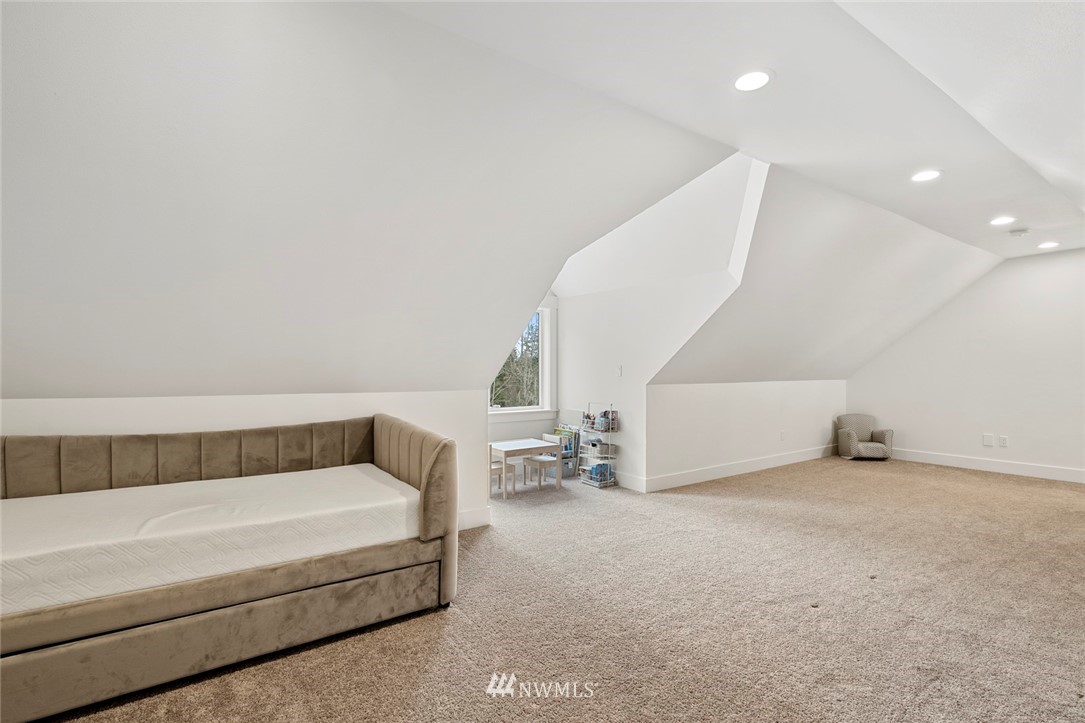 1002 Newberg Road Snohomish, WA 98290 - Photo 19 of 40