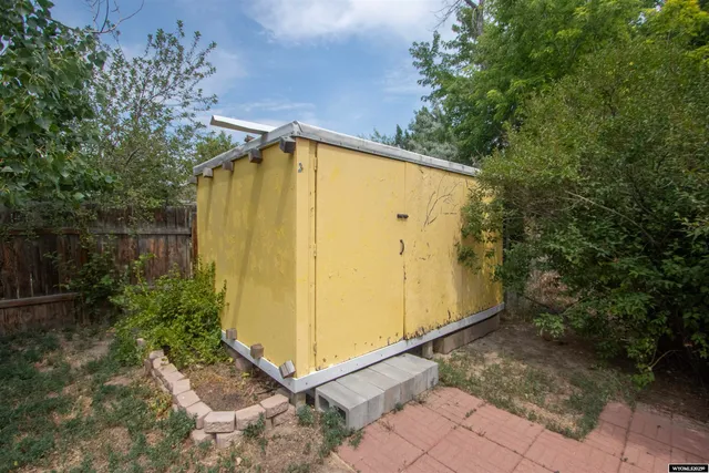 $325,000 | 2924 Herrington Drive, Casper, WY 82604