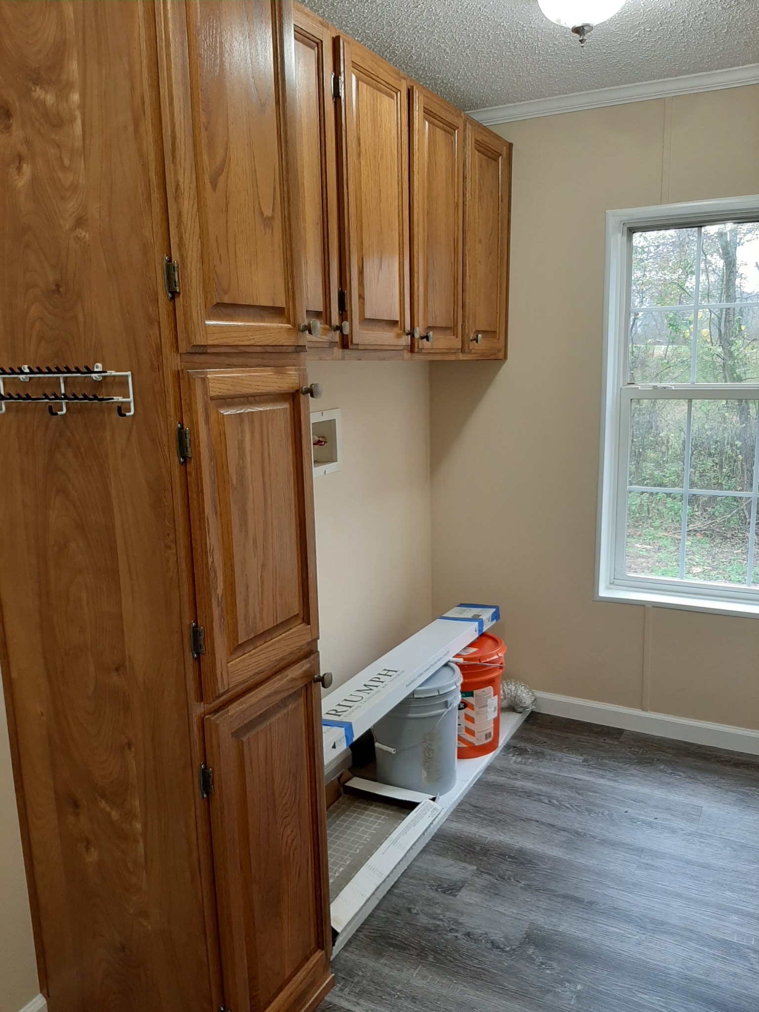 4354 Cainsville Road Lebanon, TN 37090 - Photo 13 of 26 a room with storage and utility