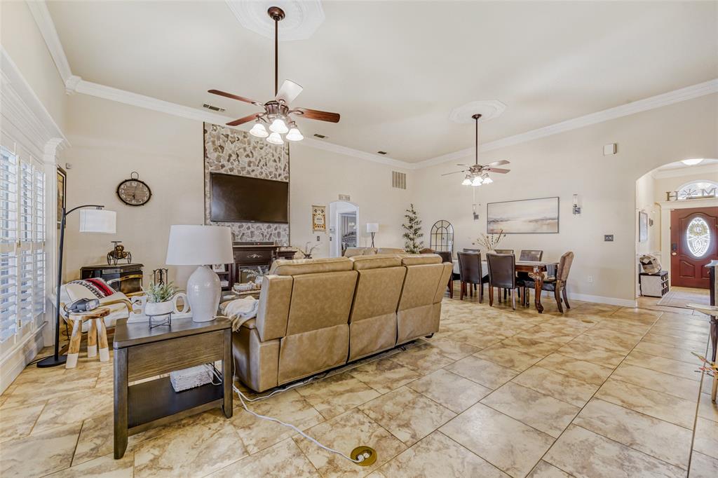 7835 Portwood Road Azle, TX 76020 - Photo 4 of 33