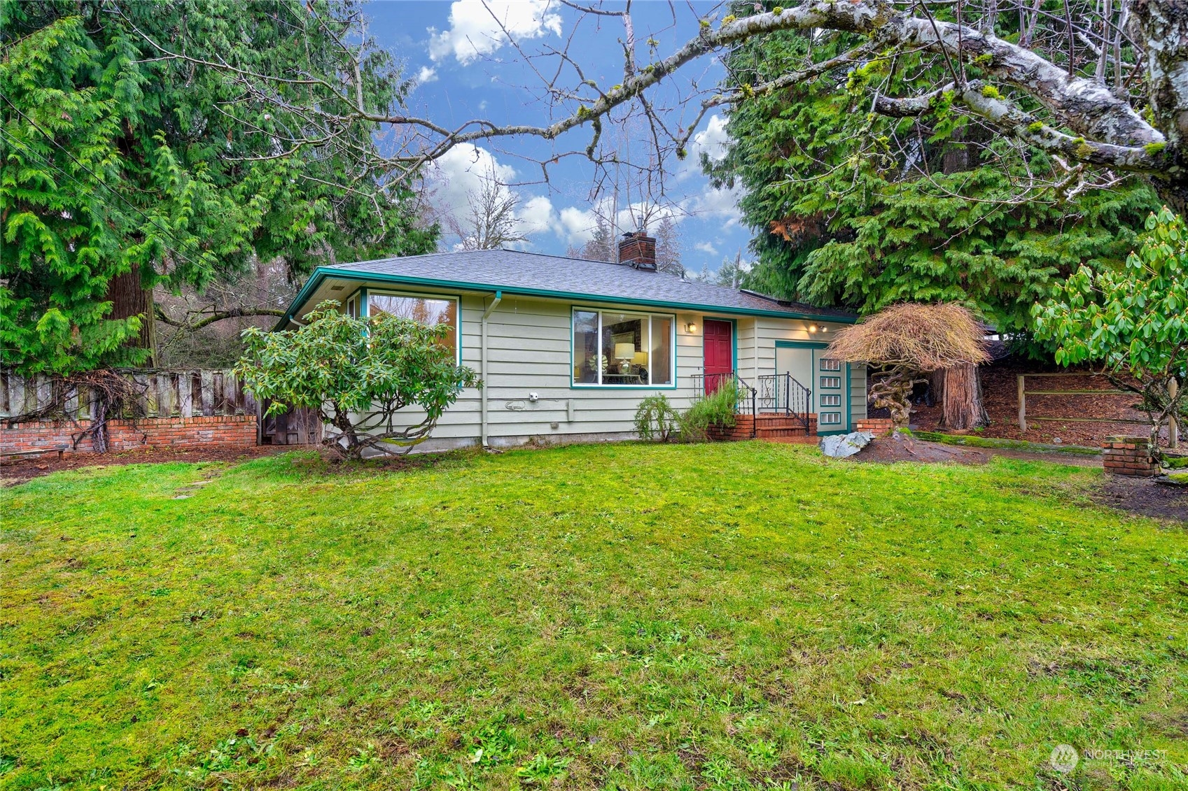 18917 107th Avenue Northeast Bothell, WA 98011 - Photo 1 of 39 Gallery Image 1